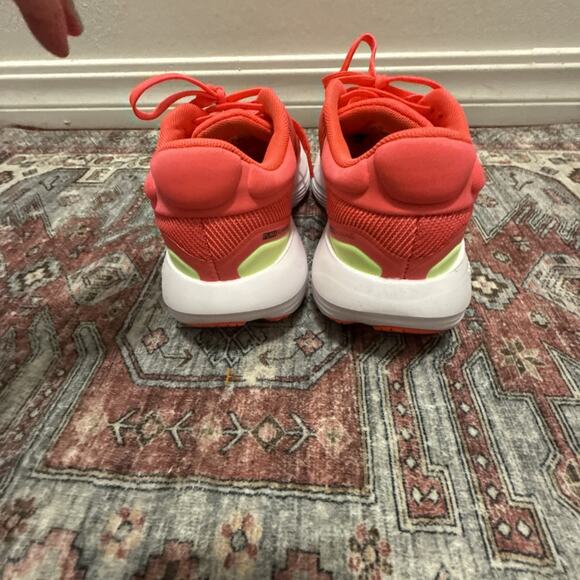 Puma Velocity Nitro 2 Women's Size 7 Glowing Red Walking Running Shoes Sneakers - Picture 4 of 7